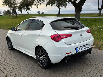 Alfa Romeo Giulietta QV 1.75 TBi 173kw / 2012 / Nová STK - 4