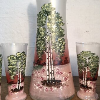 starožitná souprava malovaného skla džbán a sklenice - 4