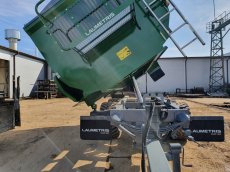 Traktorový návěs zadní + boční sklápění - nosnost 12 tun - 4