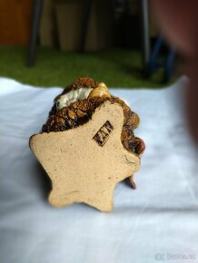 Keramický stojan na tužky - Pařez - 4