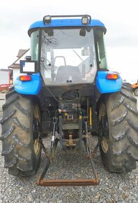 Traktor New Holland TD80D - 4