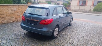 Mercedes-Benz B180CDI,r.v. 2014,nehavarovaný,nelakovaný,TOP - 4
