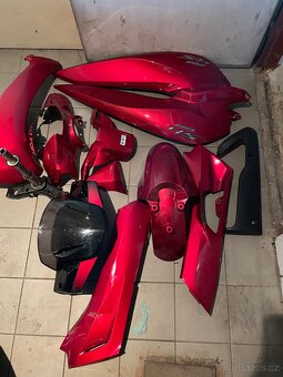 Kapota Honda SH 300 - 4