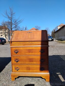 KOMODA - 4
