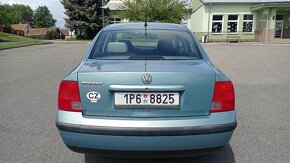 VW Passat 1.9 TDI 85kW - 4