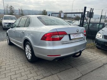 Škoda Superb 2.0TDi 4x4, DSG, WEBASTO - 4