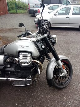 Moto Guzzi California 1400 custom - 4