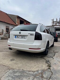 Škoda Octavia 2 RS Facelift - 4