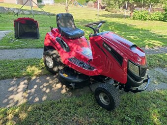 Zahradní traktor HECHT 5927 - 4