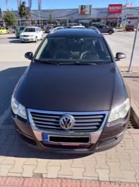 Prodám VW Passat, Variant, 2.TDI, 4motion, HighLine - 4