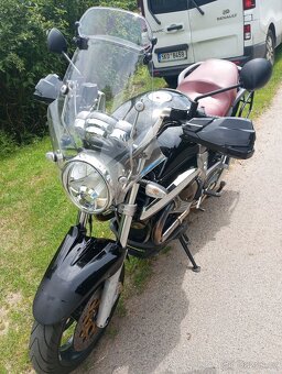 Moto Guzzi Breva 1100 - 4