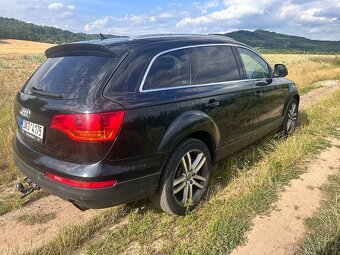Audi q7 - 4