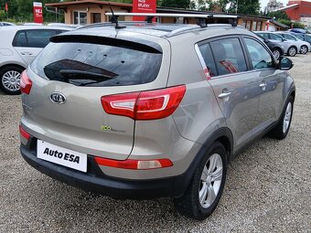 Kia Sportage 1.7 CRDi , 85 kW nafta, 2011 - 4