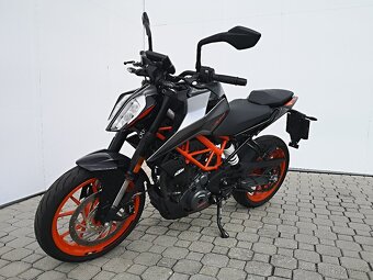 KTM DUKE 390 r.v06/2022,1.majitel. nové v ČR, pouze 1.400 km - 4
