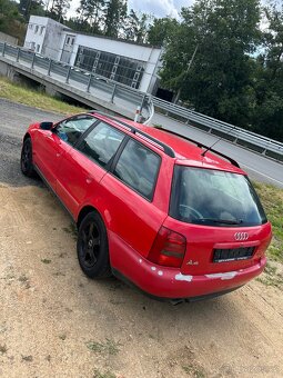 Audi a4 1,6 74kw bez dokladu - 4