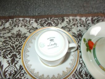 Hrnečky s podšálky - 4