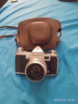 Fotoaparát značka;Praktina IIA - 4