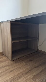Kancelářský psací stůl s úložným prostorem BLOCK - 4