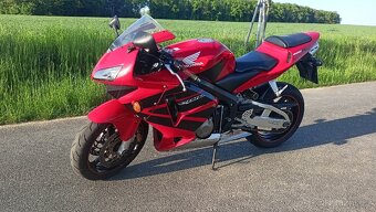 Honda CBR 600 RR - 4