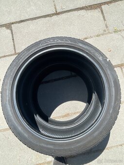 Dvě zimní pneu Hankook 255/40/19 - 4