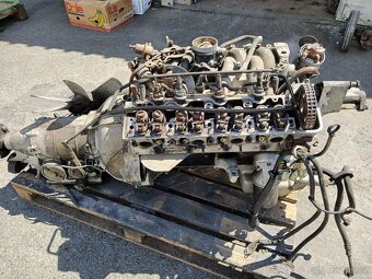 Mercedes Benz SL 500 W107 Motor + Prevodovka - 4
