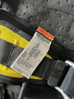 Petzl - postroj plus vybaveni - 4