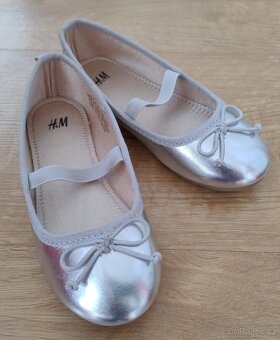 Dívčí střevíčky H&M,vel.27 - 4