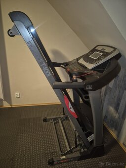 Prodám Běžecký pás inSPORTline inCondi T400i - 4