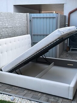 Prodám luxusní postel VERONA 180cm x 2 - 4