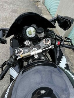 Kawasaki zx10R - 4