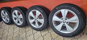Originál alu Škoda 4 5x112 205/55 R16 letní - 7mm - 4