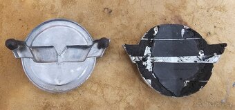 Corvette C3 přední a zadní znak - 4