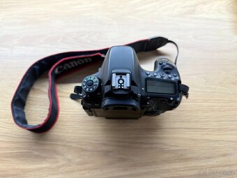 Canon EOS 70D + objektivy, stativ a veškeré příslušenství - 4
