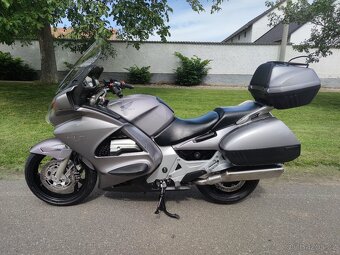 Honda ST 1300 Pan European ABS - 4