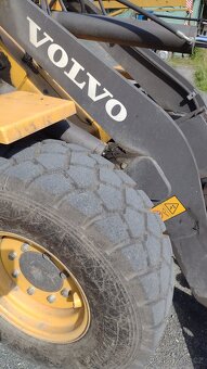 Nakladač VOLVO L30GS - 4