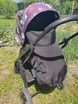 Prodám sportovní kočárek - 4