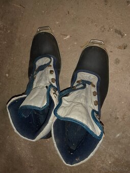 Retro běžkařský set lyže Fischer Classic - 4