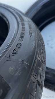 2x - zimní pneu - 235/40 R19 96V - SUPERIA - 7.5mm - 4