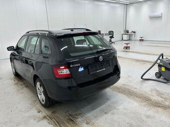 ŠKODA FABIA 1.0i 81kw automat Style 1.majitel plna vybava - 4