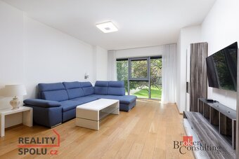 Pronájem, byty/2+kk, 67 m2, Šafaříkovy sady 2774/7, Východní - 4