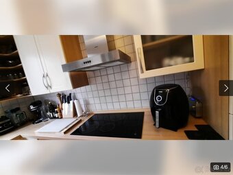 Krémová kuchyně včetně vestavěných spotř., 4223 - 4