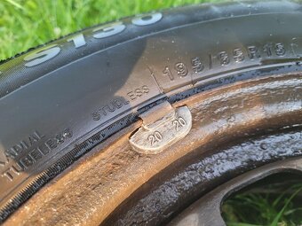 Zimní Pneu 195/65 R15 - 4