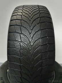 2x -- 235/55 R18 Zimní pneu Nexen Winguard Sport 2 SUV -- - 4