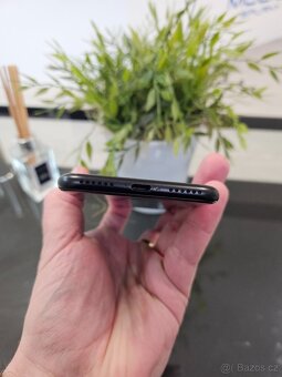 iphone se 2020 64GB top stav, záruka - 4