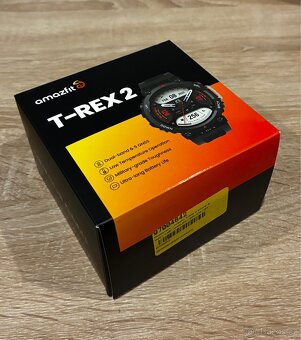 Prodám Amazfit T-rex 2, záruka - 4