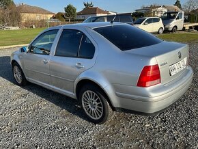 Volkswagen Bora 1.6 benzin nová STK - 4