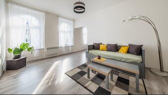 Pronájem bytu 3+kk, 83 m2, Vršovice-ulice Žitomírská - 4