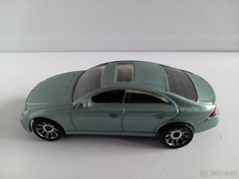 MATCHBOX - MERCEDES-BENZ CLS500 - POZRI DETAILNÉ FOTO - 4