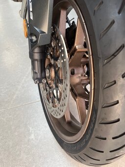 HONDA CB 650R - 4