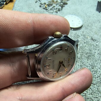 Hodinky Vostok vyroční - 4